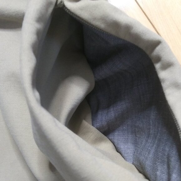 Duluth Trading Co. cotton pants size  42 x 32 - Picture 10 of 16